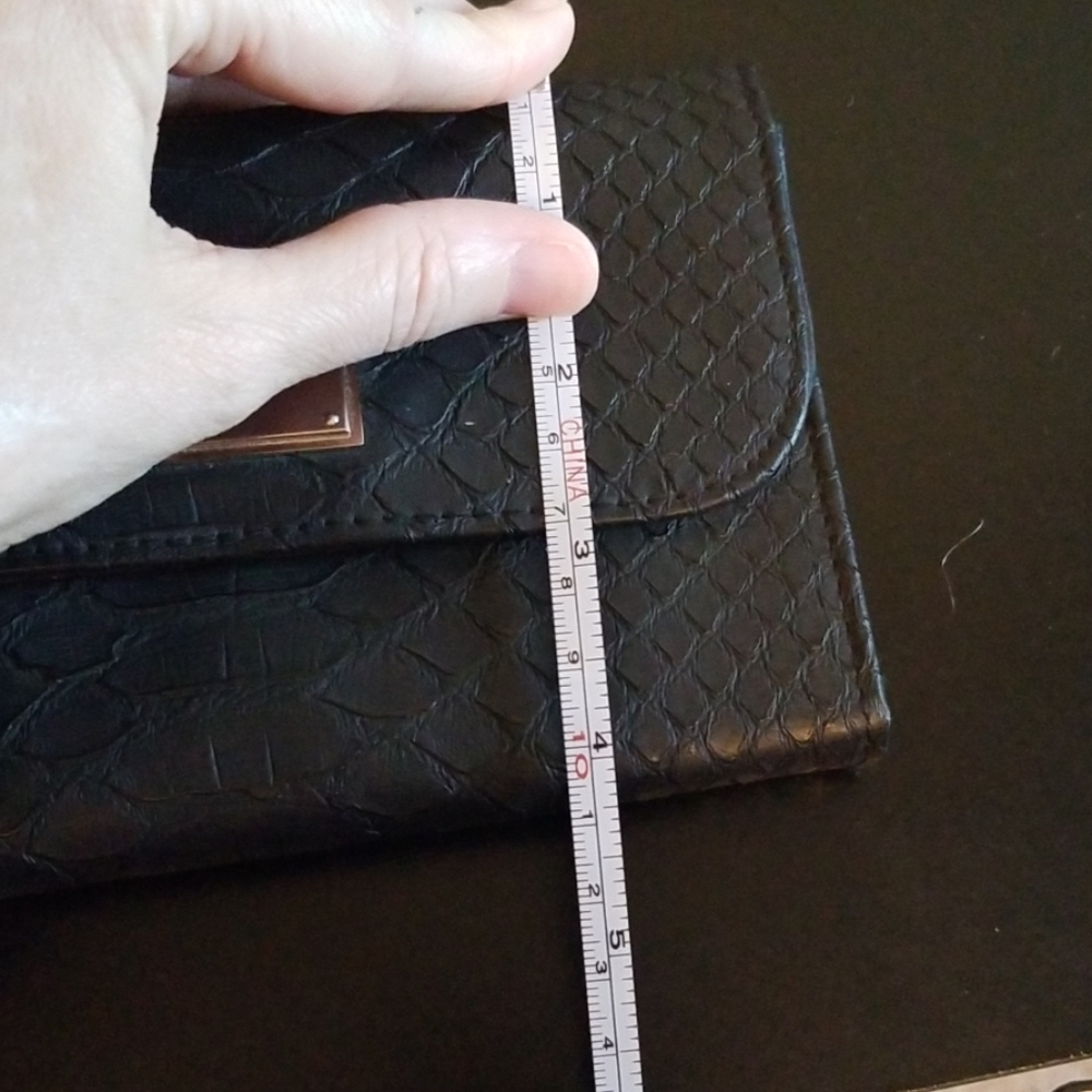 Victoria Secret Wristlet - Picture 5 of 5